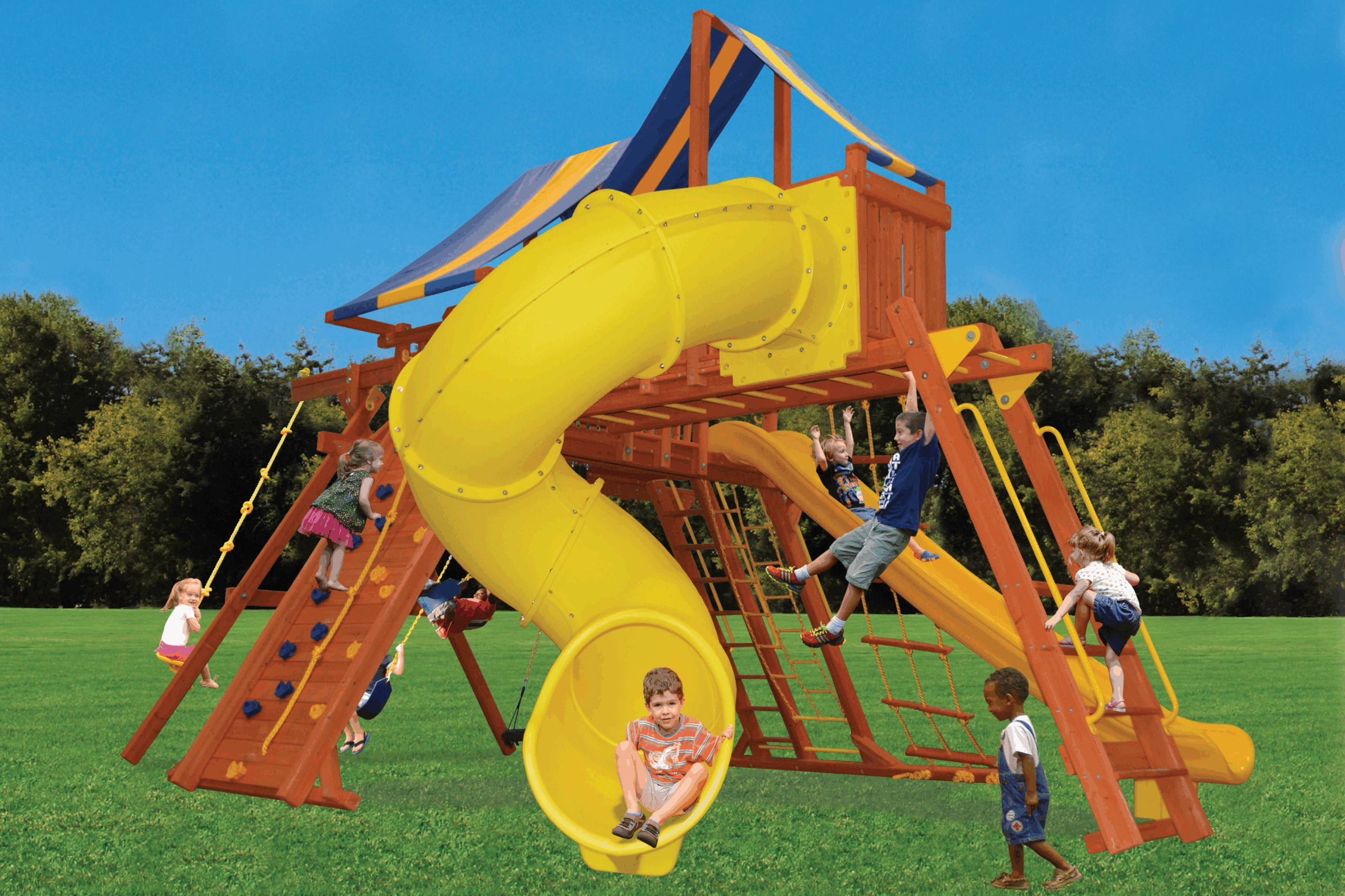 35e EPC5 BYB bkg 2023 3600x2400