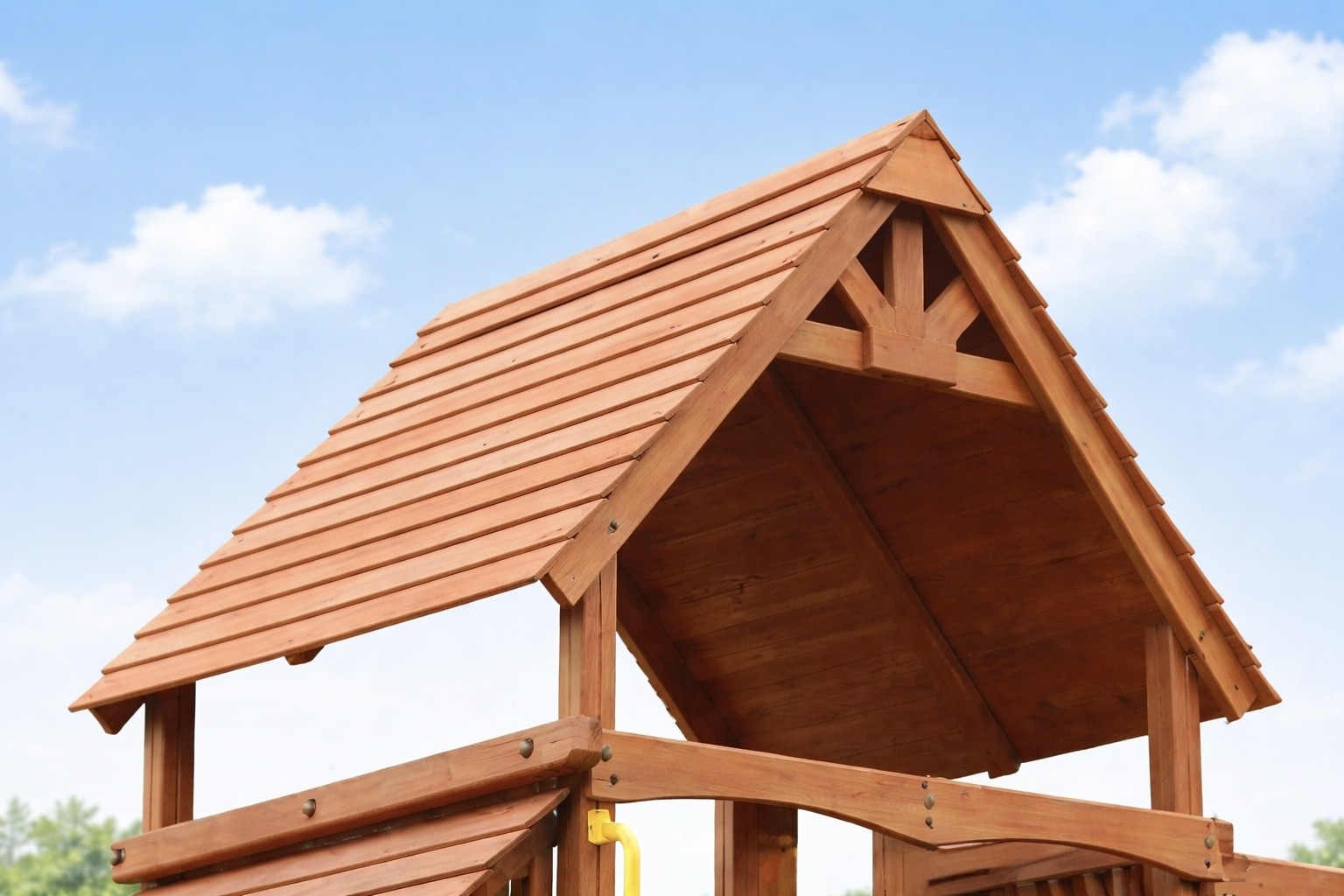 Deluxe or Supreme Fort Wood Roof